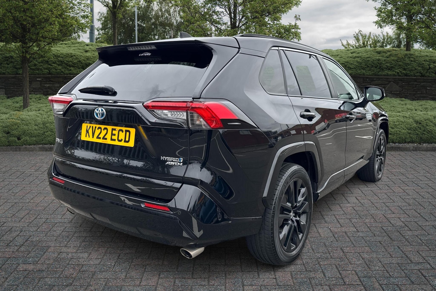 Used Toyota RAV4 2022 for sale - 76523236: Photo 2