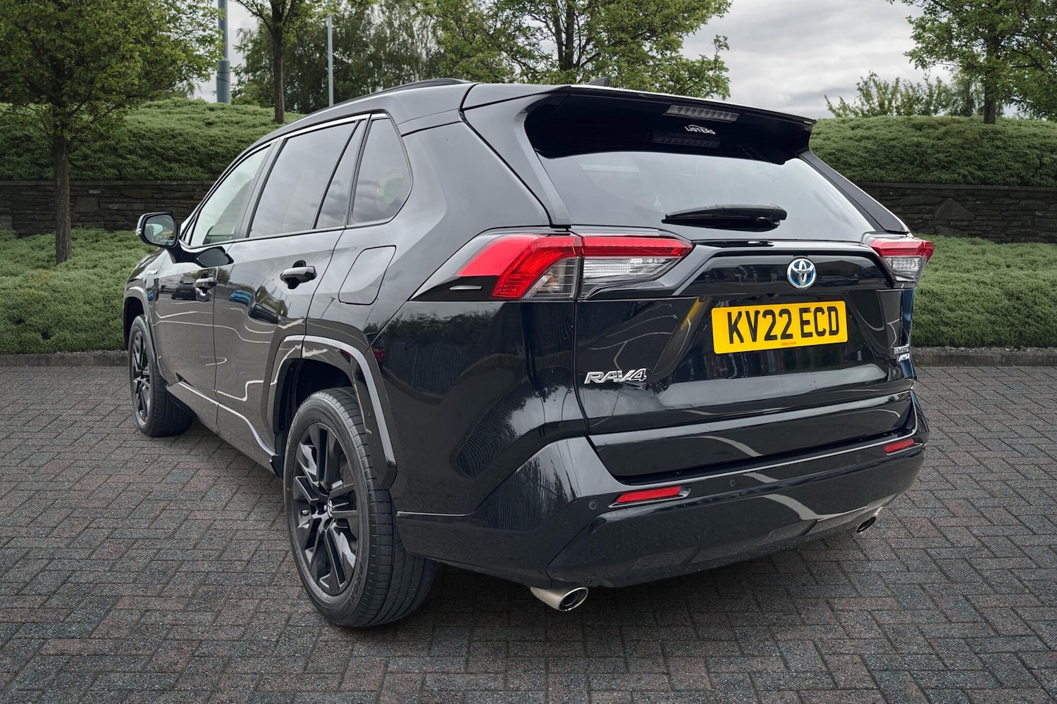 Used Toyota RAV4 2022 for sale - 76523236: Photo 4