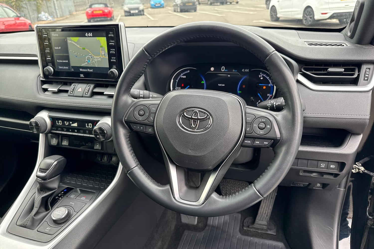 Used Toyota RAV4 2022 for sale - 76523236: Photo 6