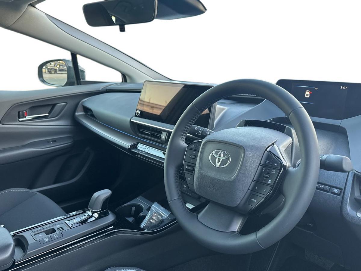 Used Toyota Prius 2025 for sale - 77013659: Photo 12