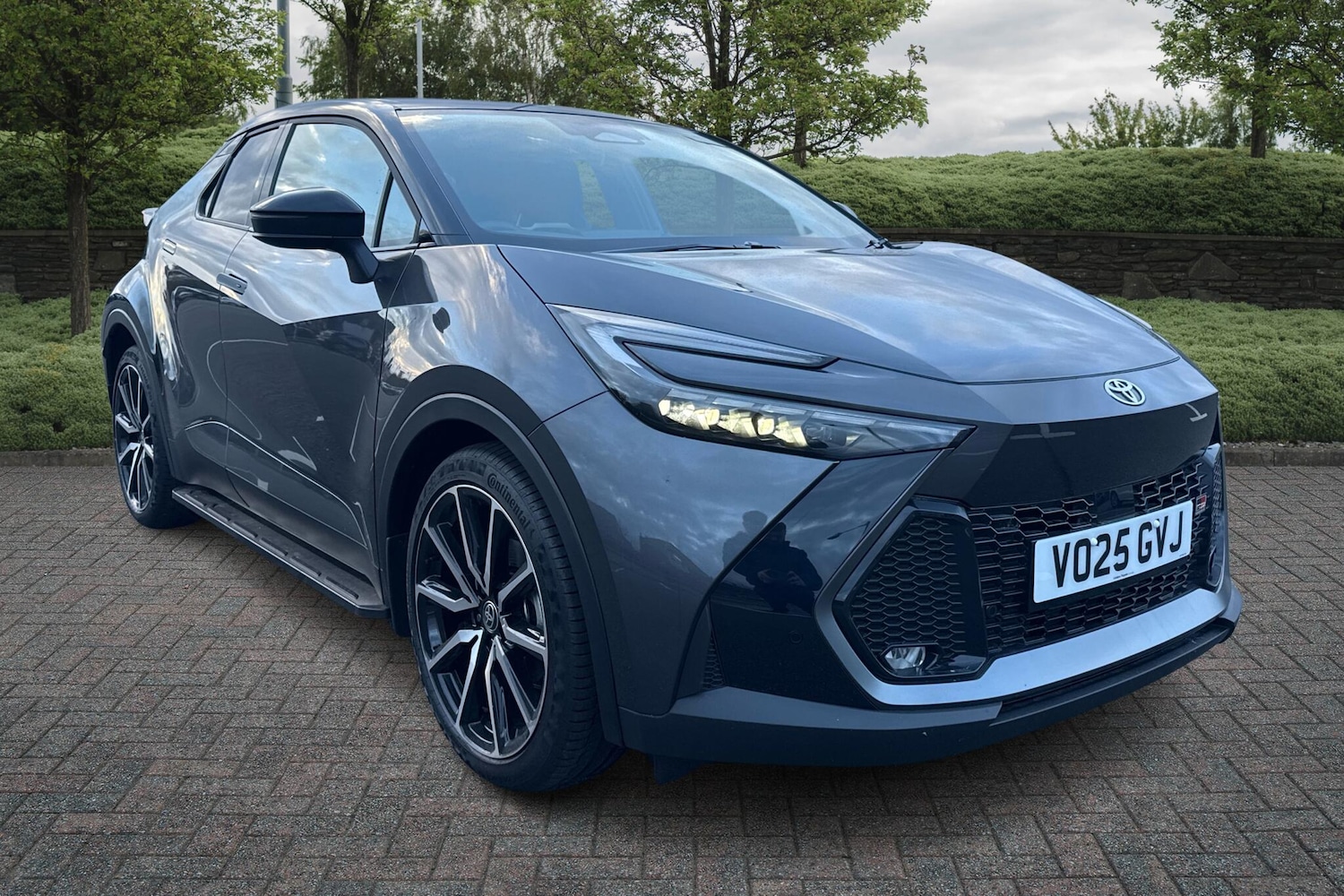 Used Toyota C-HR 2025 for sale - 76514481: Photo 1