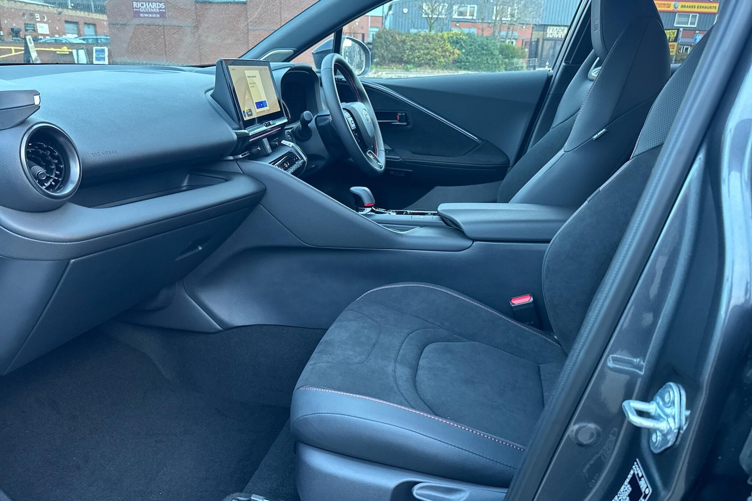 Used Toyota C-HR 2025 for sale - 76514481: Photo 10