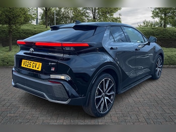 Used Toyota C-HR 2025 for sale - 76514481: Photo