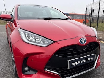 Used Toyota Yaris 2023 for sale - 79077181: Photo