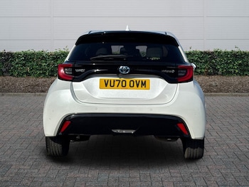 Used Toyota Yaris 2020 for sale - 78049056: Photo