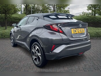 Used Toyota C-HR 2022 for sale - 76359783: Photo