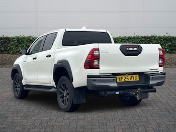 Used Toyota Hilux 2025 for sale - 77470400: Photo