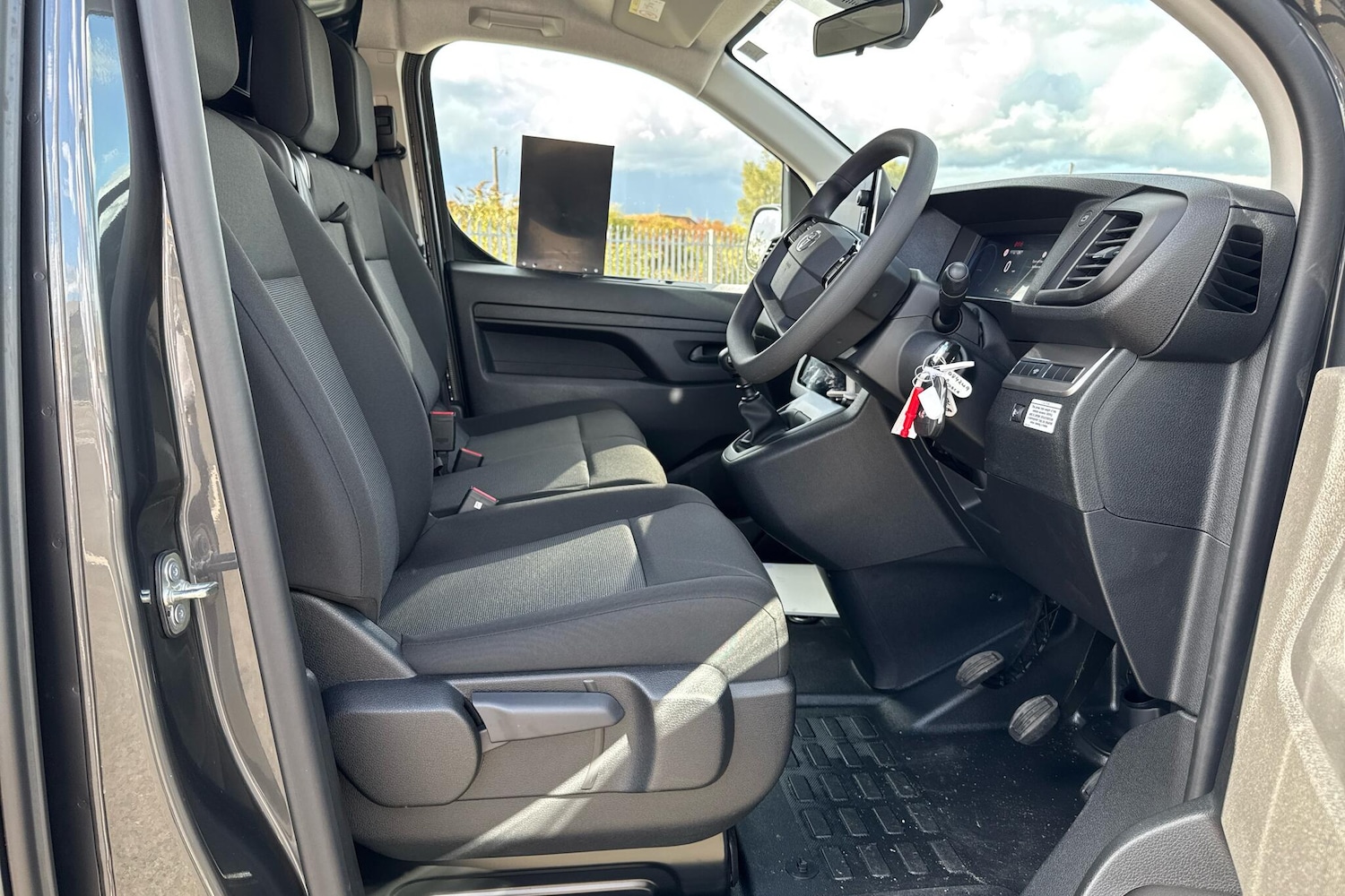 Used Toyota ProAce 2025 for sale - 76837605: Photo 11