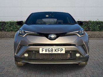 Used Toyota C-HR 2019 for sale - 77013461: Photo