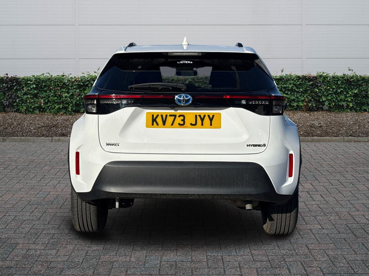 Used Toyota Yaris Cross 2023 for sale - 77725297: Photo 4