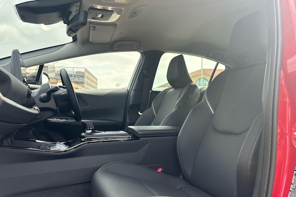 Used Toyota Prius 2024 for sale - 75636284: Photo 10
