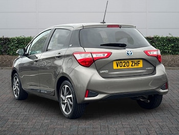 Used Toyota Yaris 2020 for sale - 77971342: Photo