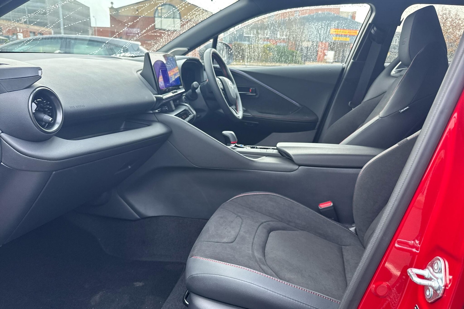 Used Toyota C-HR 2025 for sale - 76514480: Photo 10