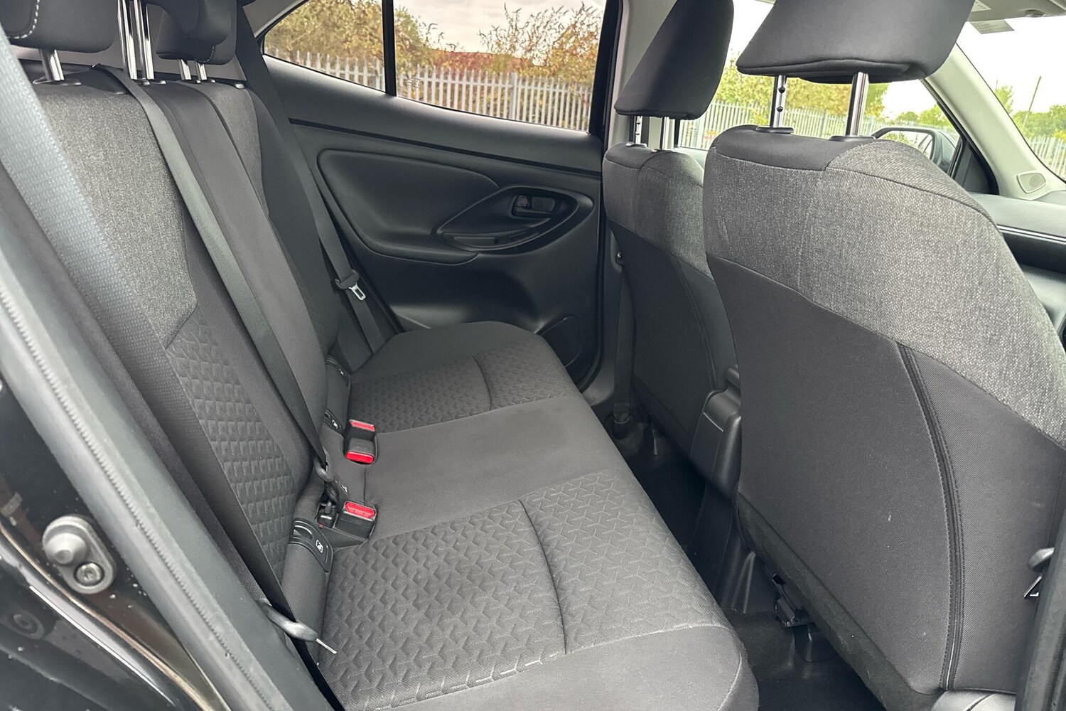 Used Toyota Yaris 2023 for sale - 76025872: Photo 13