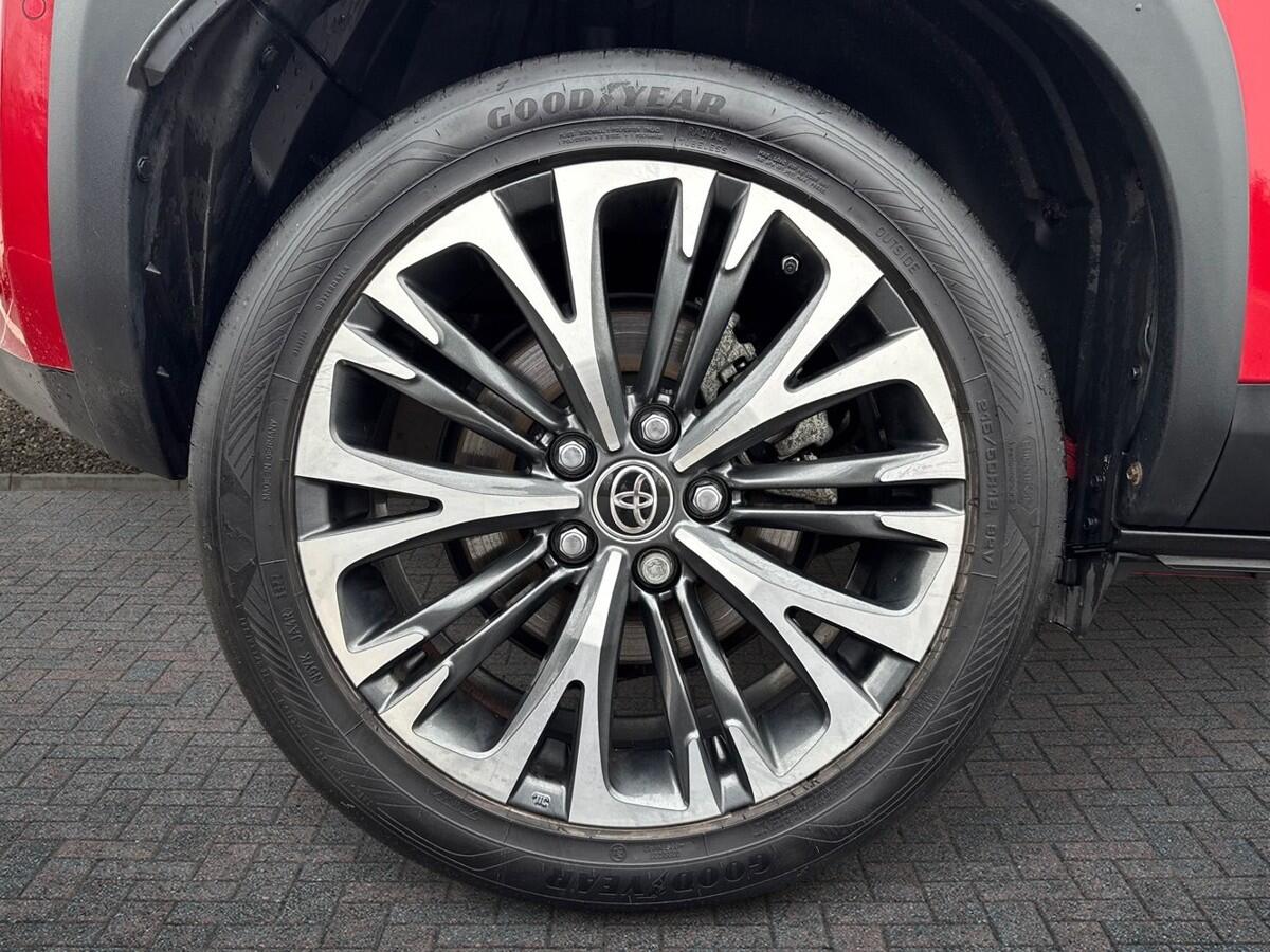 Used Toyota Yaris Cross 2022 for sale - 77013636: Photo 6