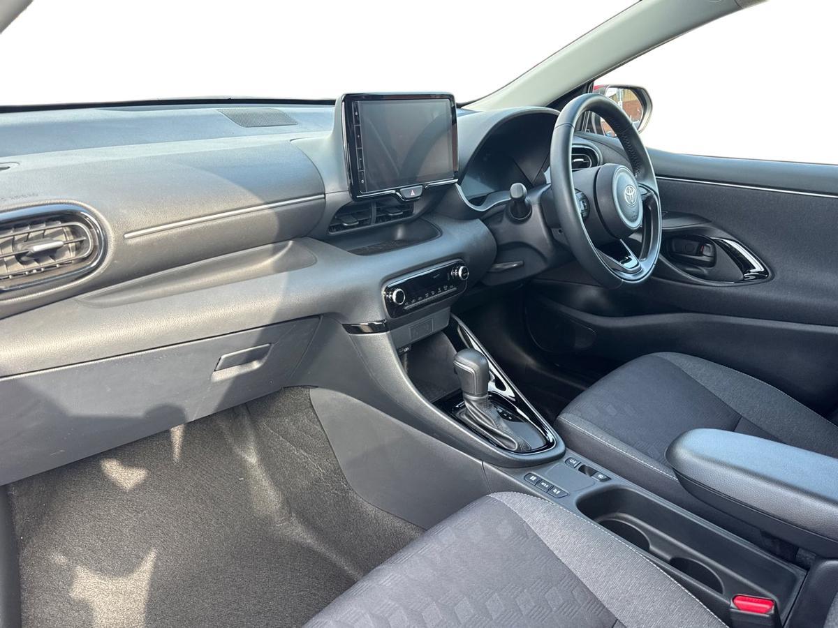 Used Toyota Yaris 2024 for sale - 78021749: Photo 7