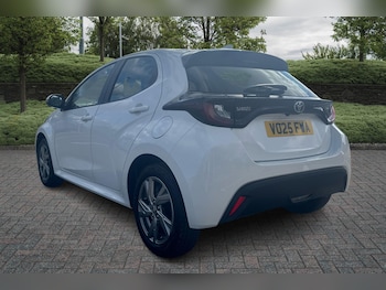 Used Toyota Yaris 2025 for sale - 75494906: Photo
