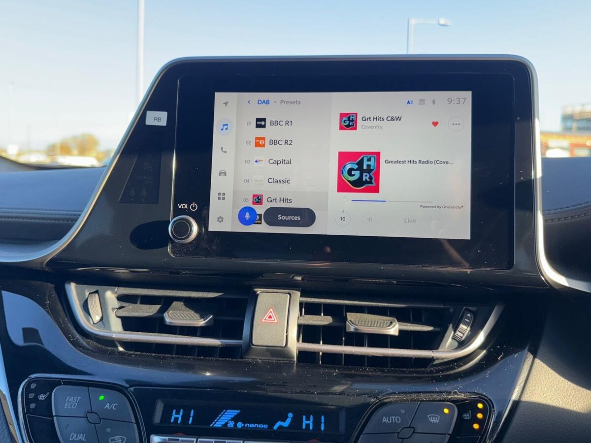 Used Toyota C-HR 2023 for sale - 76359812: Photo 11