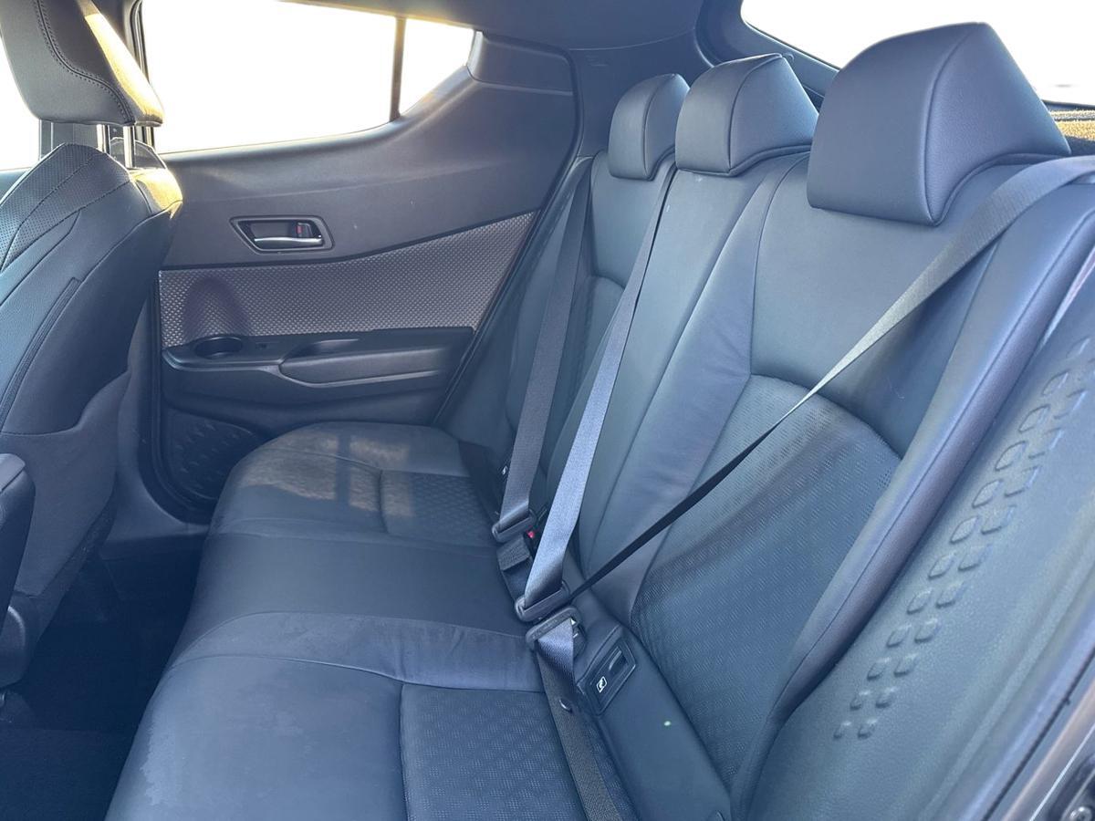 Used Toyota C-HR 2023 for sale - 76359812: Photo 9