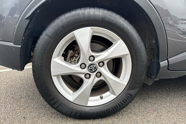 Used Toyota C-HR 2019 for sale - 76154379: Photo 18