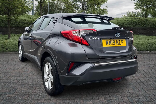 Used Toyota C-HR 2019 for sale - 76154379: Photo 4