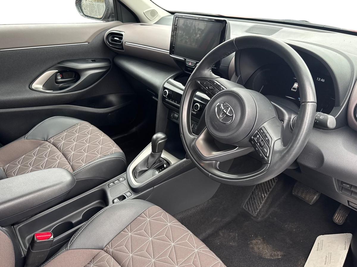 Used Toyota Yaris 2024 for sale - 76662322: Photo 12