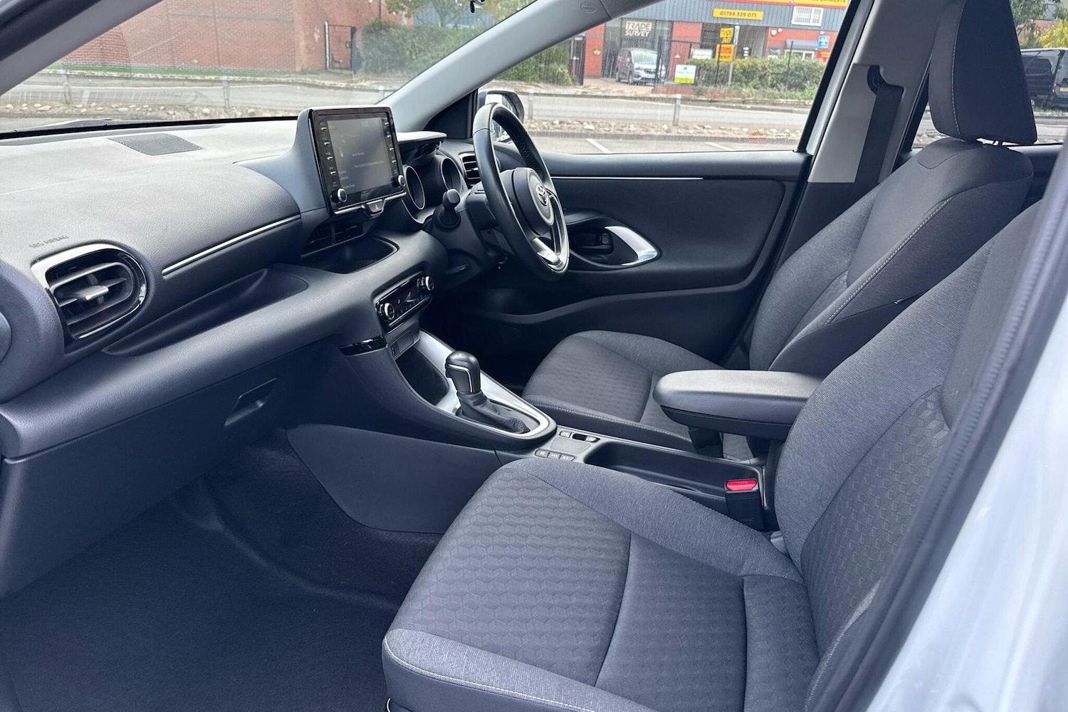 Used Toyota Yaris 2022 for sale - 76400276: Photo 10