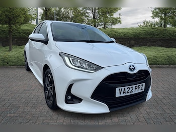 Used Toyota Yaris 2022 for sale - 76400276: Photo