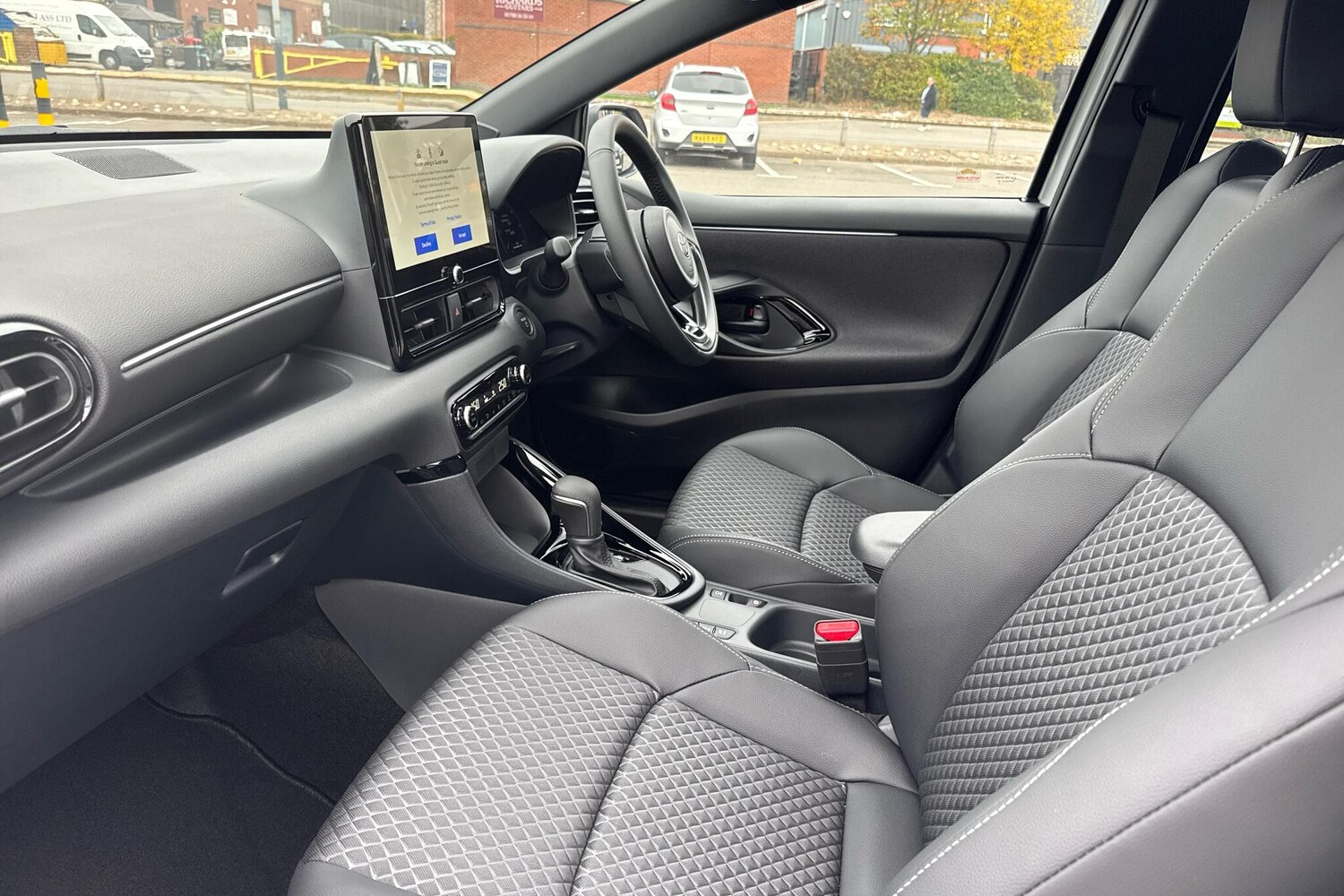 Used Toyota Yaris 2025 for sale - 76271562: Photo 10