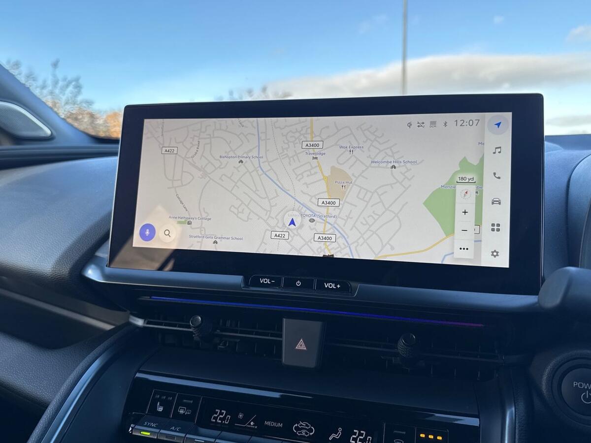 Used Toyota C-HR 2024 for sale - 76716786: Photo 11