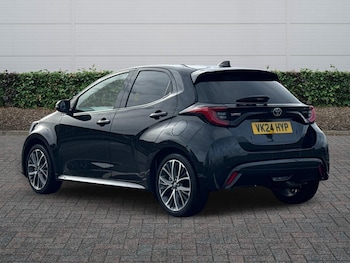 Used Toyota Yaris 2024 for sale - 77575954: Photo