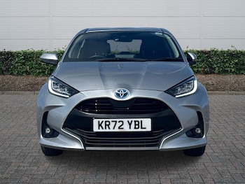 Used Toyota Yaris 2023 for sale - 79203420: Photo