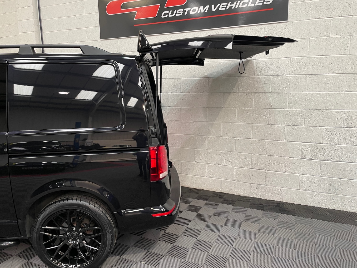 Used Volkswagen Transporter 2021 for sale - 76036023: Photo 16