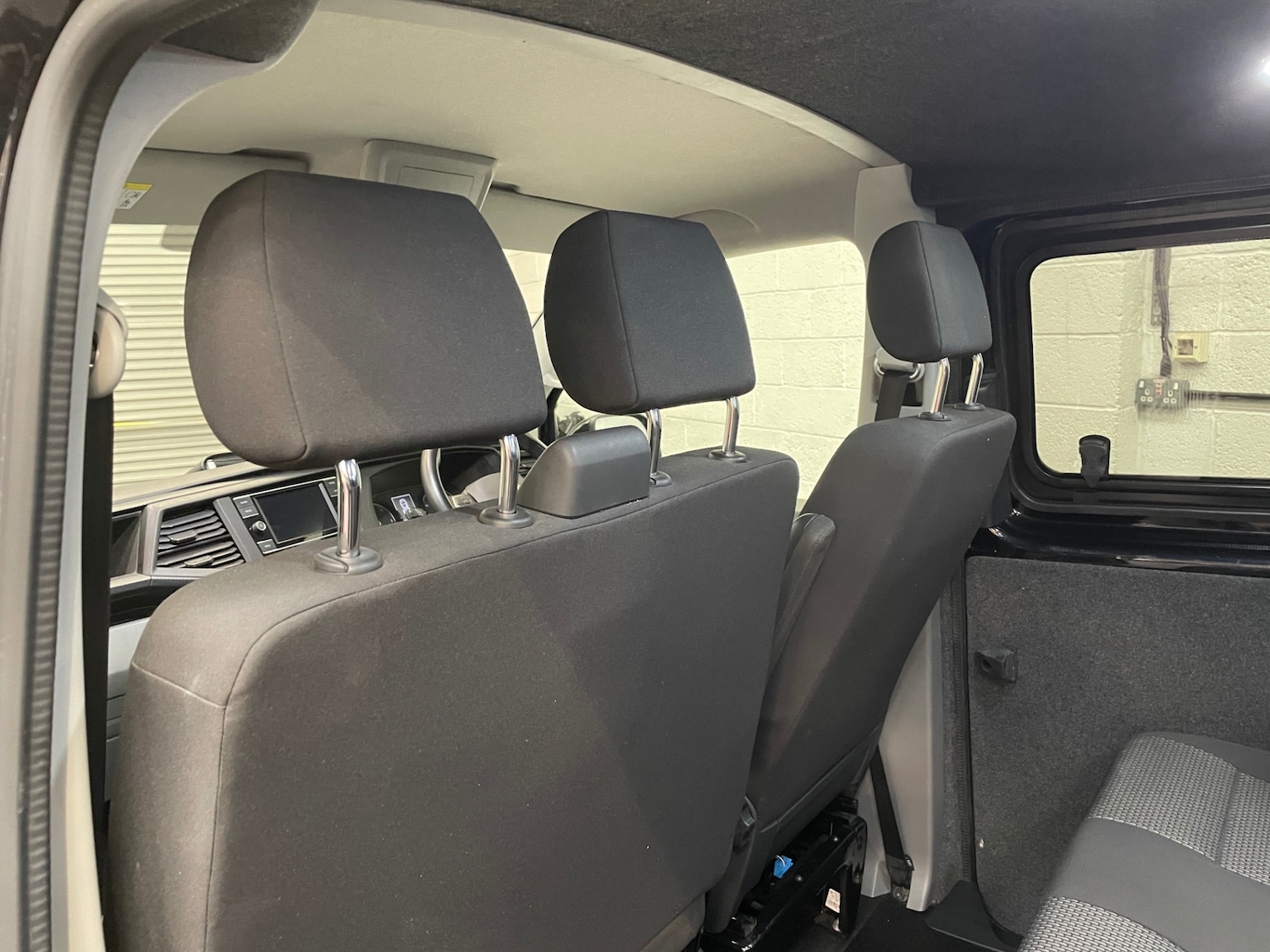 Used Volkswagen Transporter 2021 for sale - 76036023: Photo 50