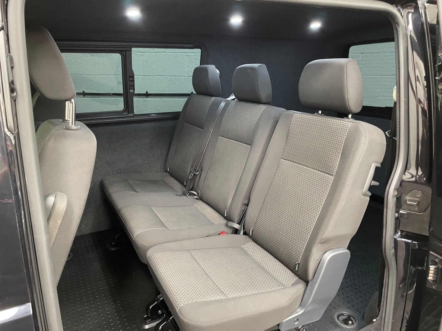 Used Volkswagen Transporter 2022 for sale - 76036009: Photo 25