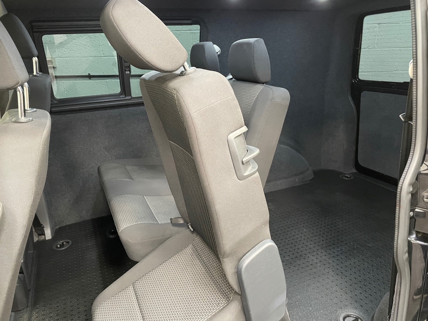 Used Volkswagen Transporter 2022 for sale - 76036009: Photo 26