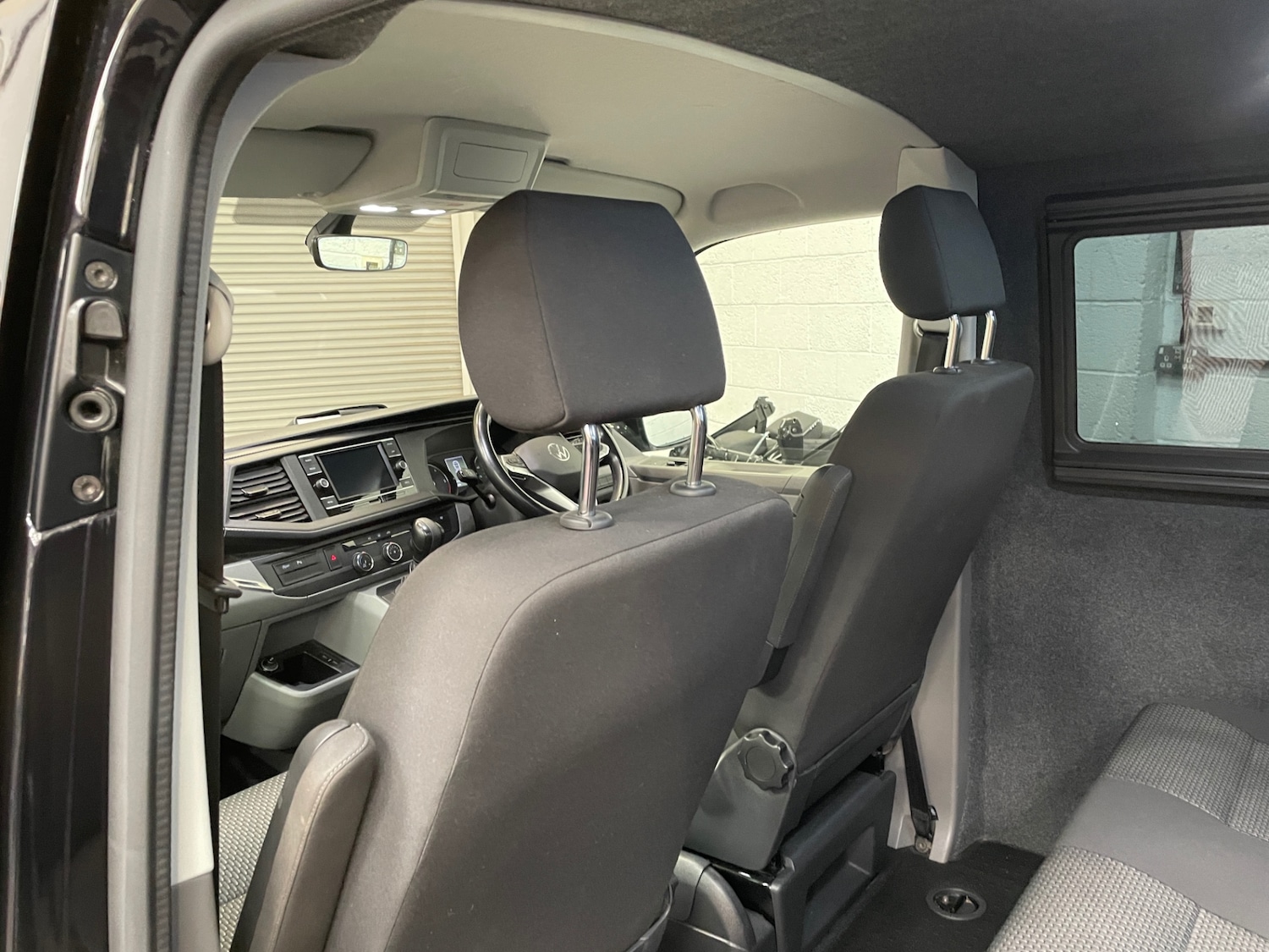 Used Volkswagen Transporter 2022 for sale - 76036009: Photo 27