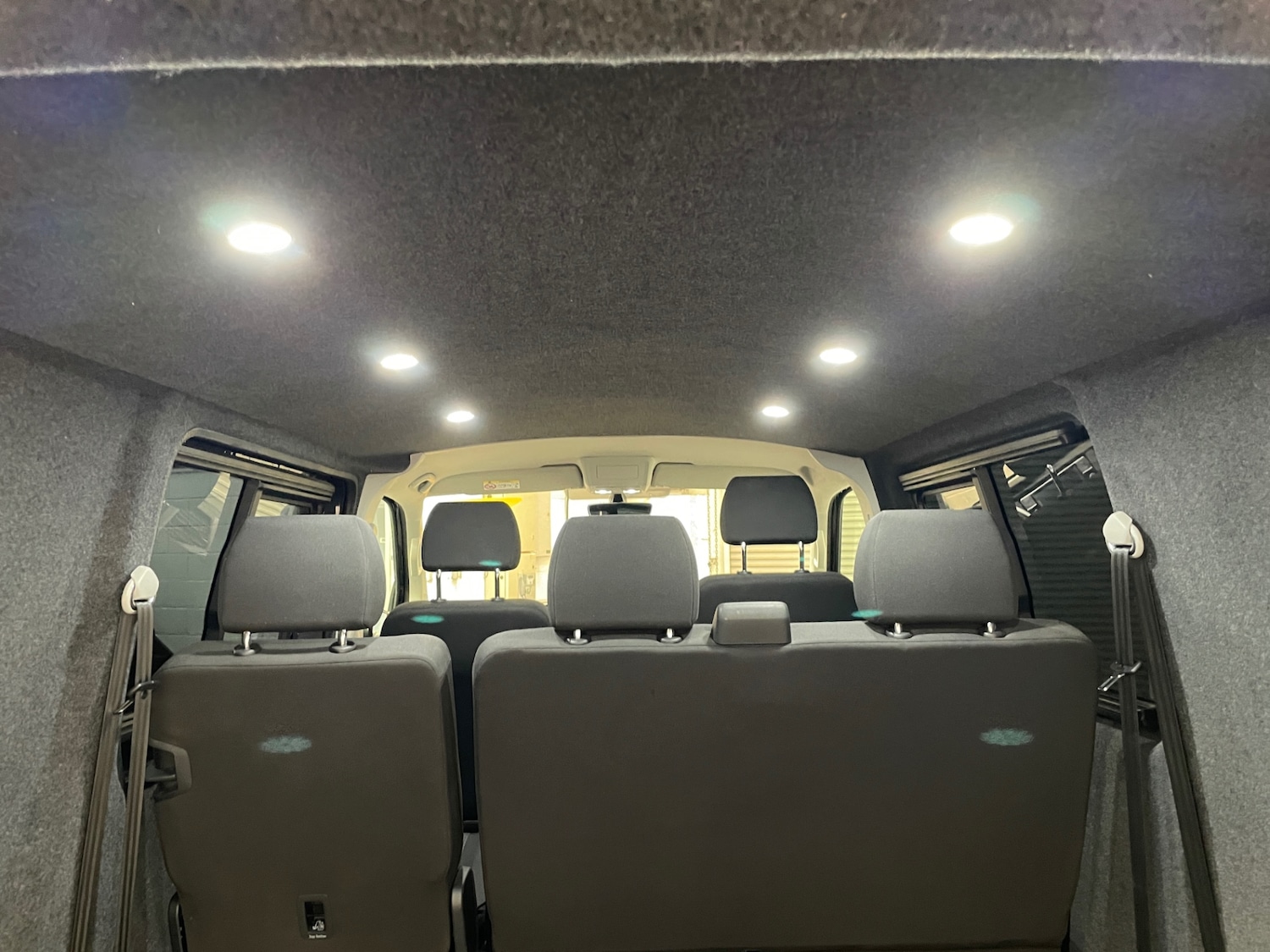 Used Volkswagen Transporter 2022 for sale - 76036009: Photo 28