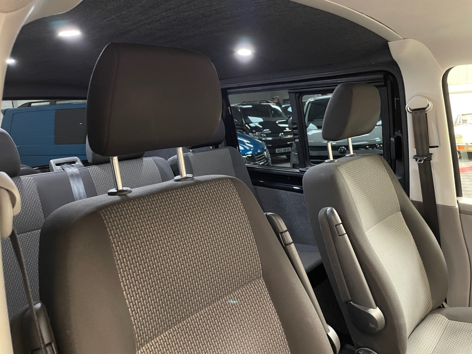 Used Volkswagen Transporter 2022 for sale - 76036009: Photo 32