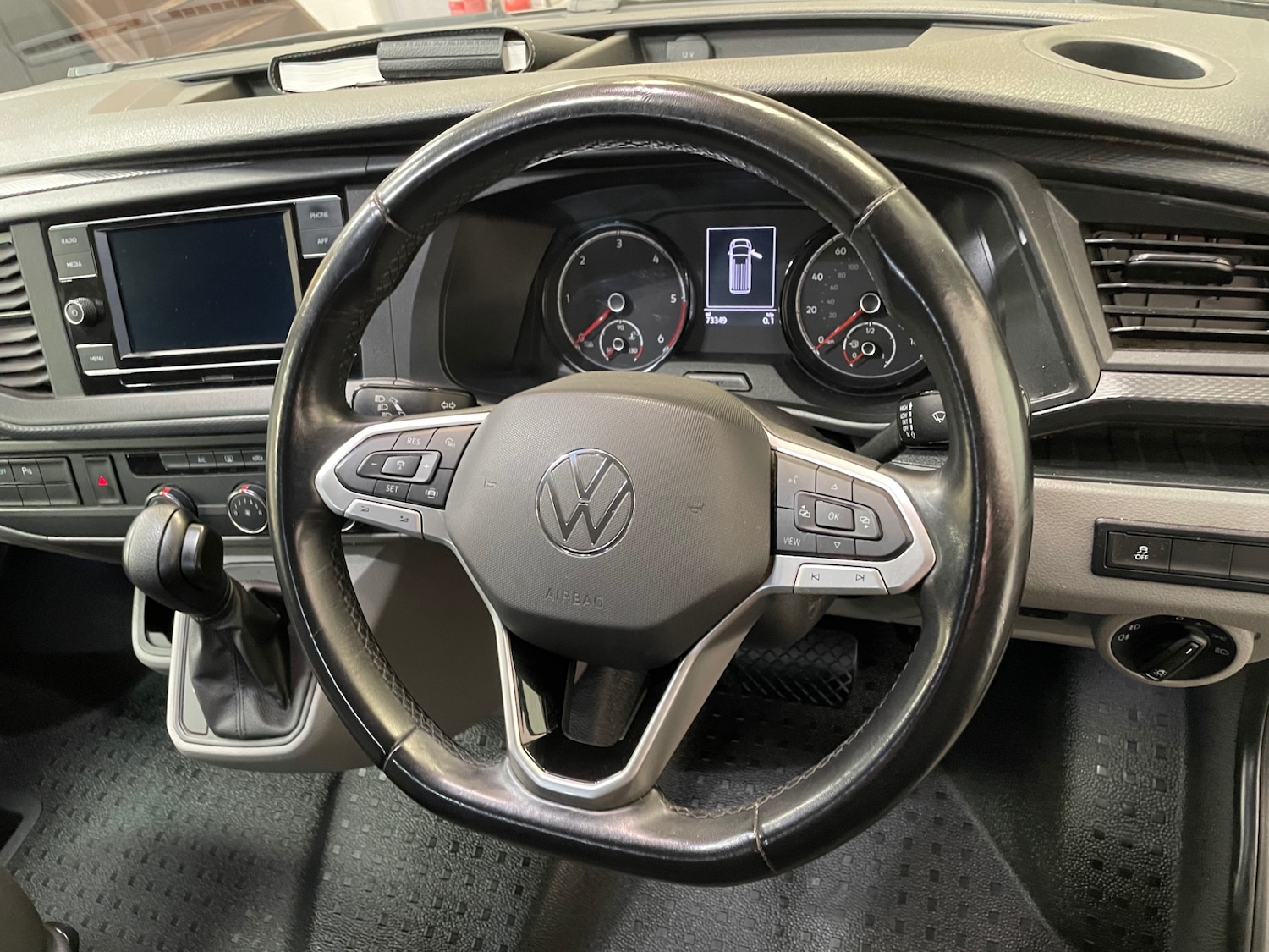 Used Volkswagen Transporter 2022 for sale - 76036009: Photo 35