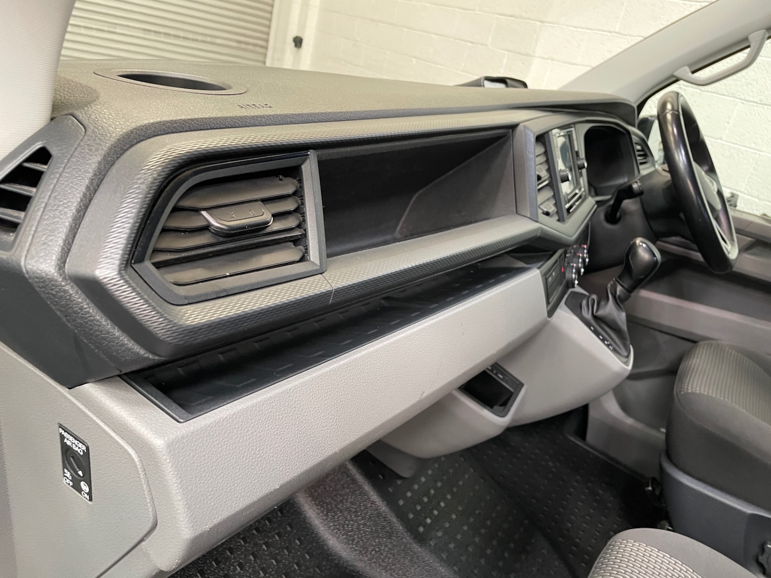 Used Volkswagen Transporter 2022 for sale - 76036009: Photo 38