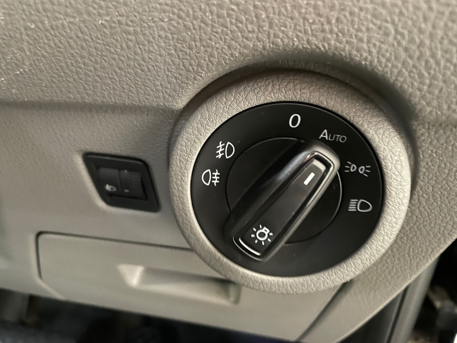 Used Volkswagen Transporter 2022 for sale - 76036009: Photo 41