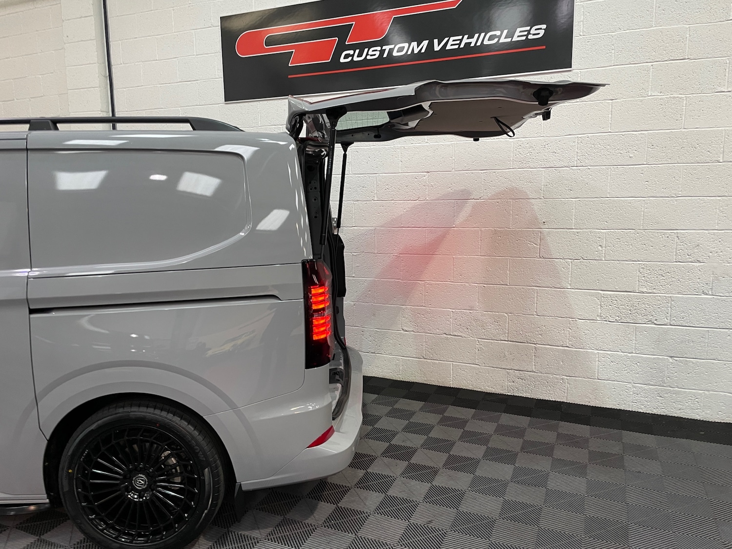 Used Volkswagen Transporter 2025 for sale - 76160941: Photo 17