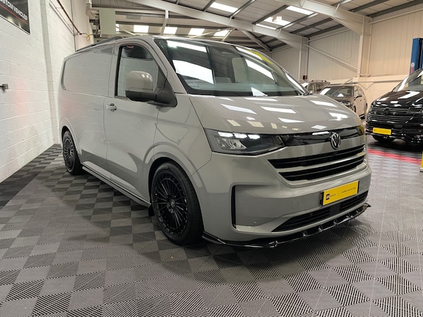 Used Volkswagen Transporter 2025 for sale - 76160941: Photo 3