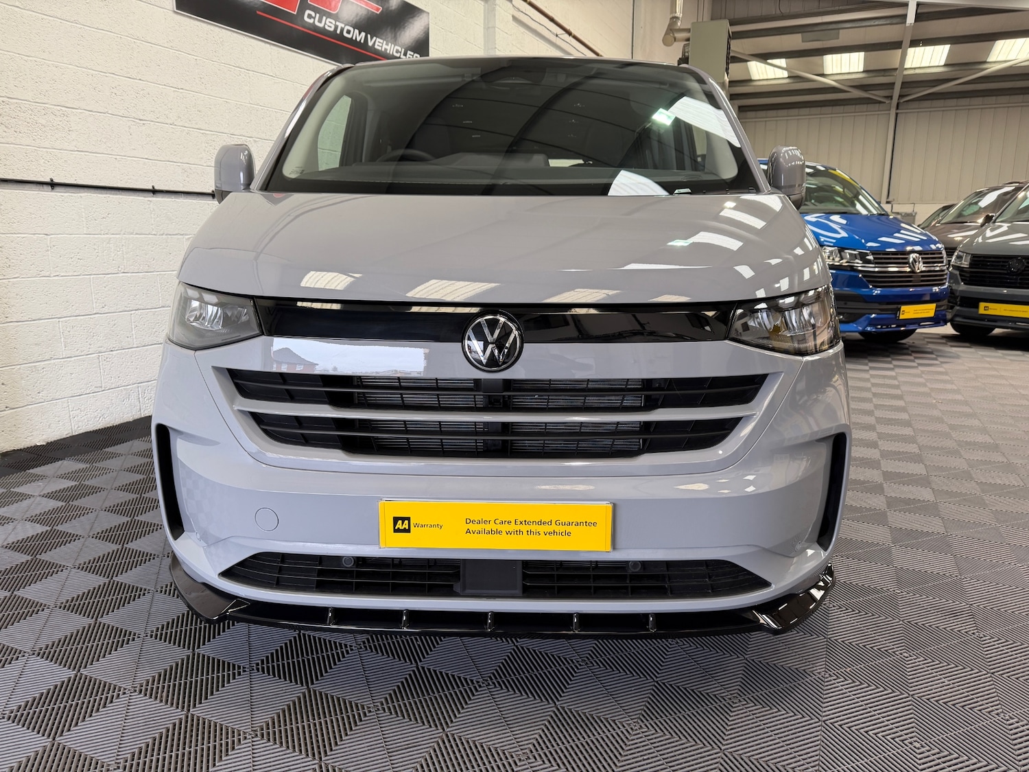 Used Volkswagen Transporter 2026 for sale - 77475761: Photo 2