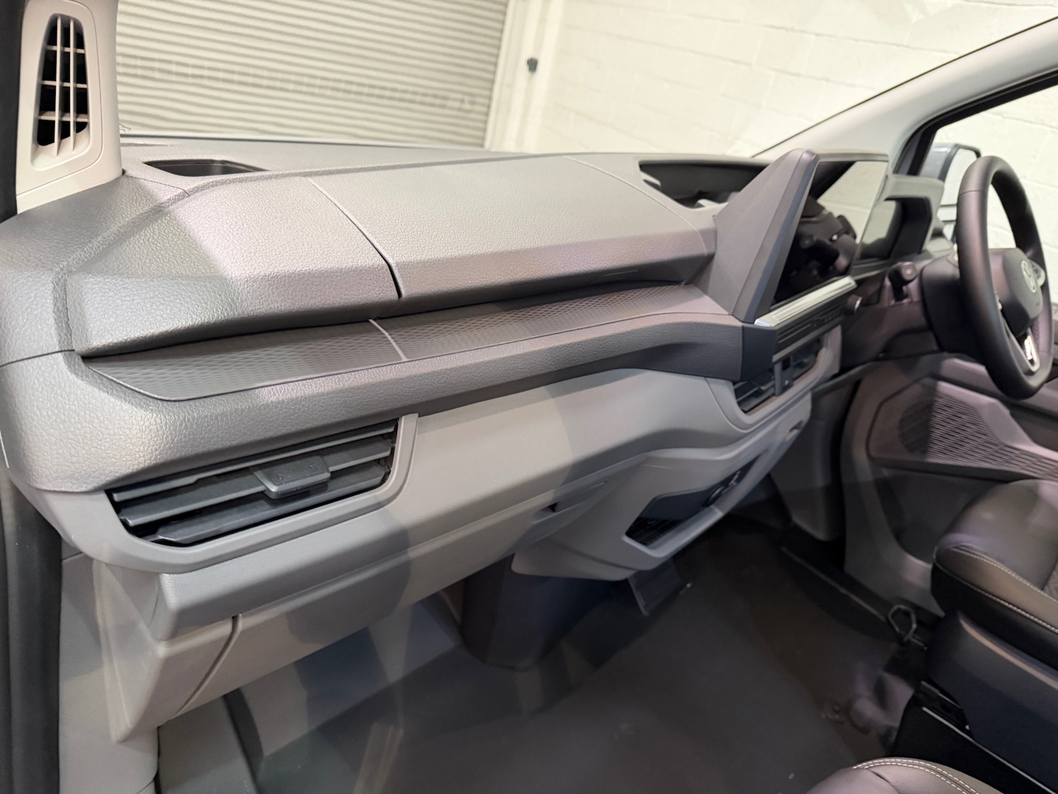 Used Volkswagen Transporter 2026 for sale - 77475761: Photo 60