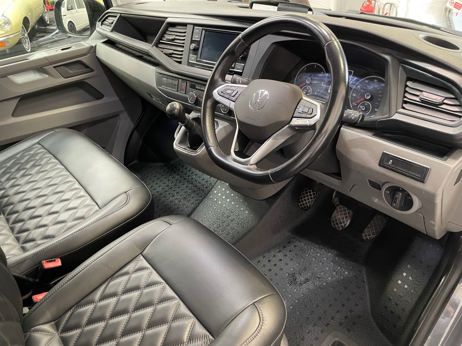 Used Volkswagen Transporter 2021 for sale - 76980017: Photo 21