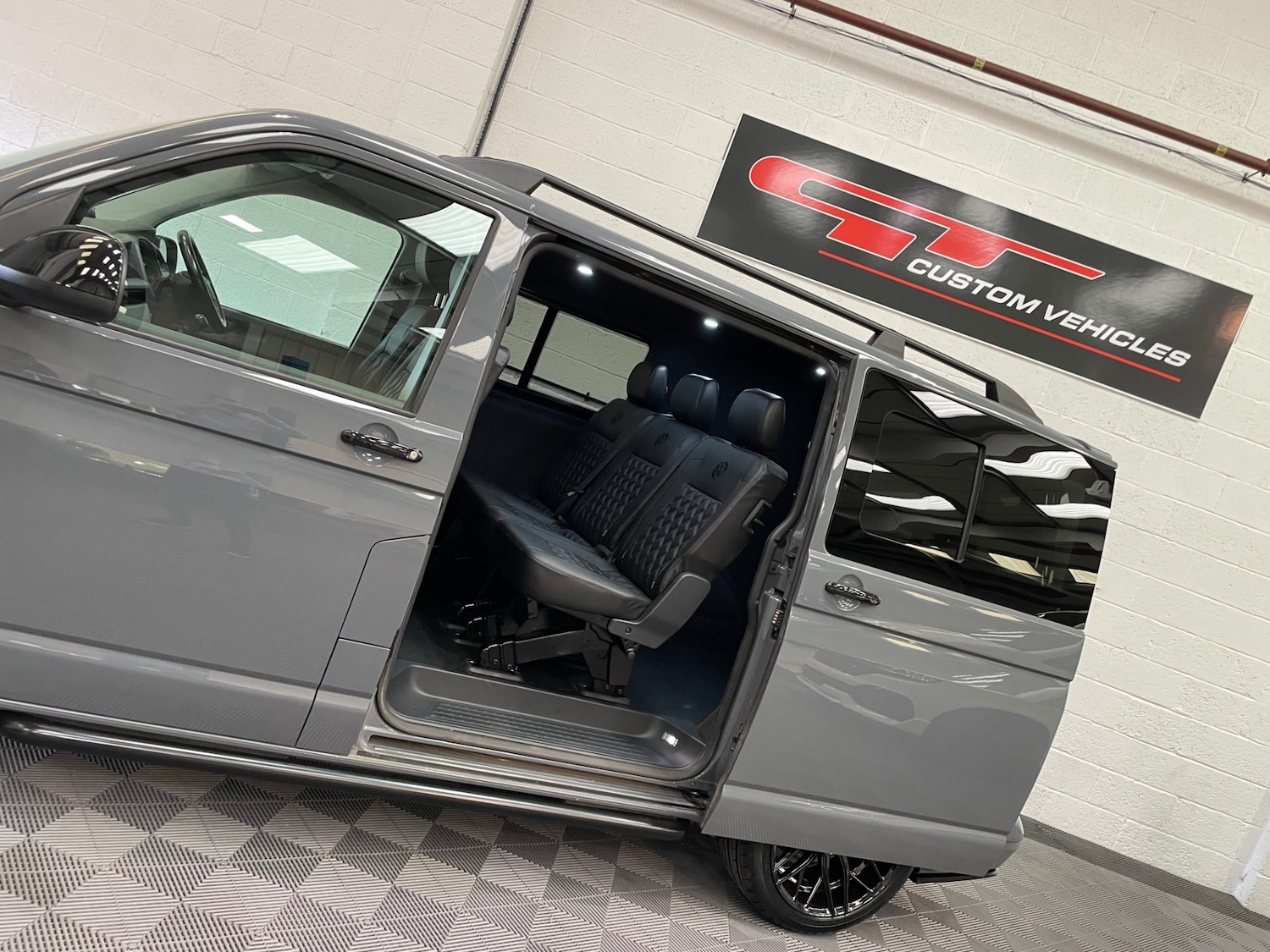 Used Volkswagen Transporter 2021 for sale - 76980017: Photo 5