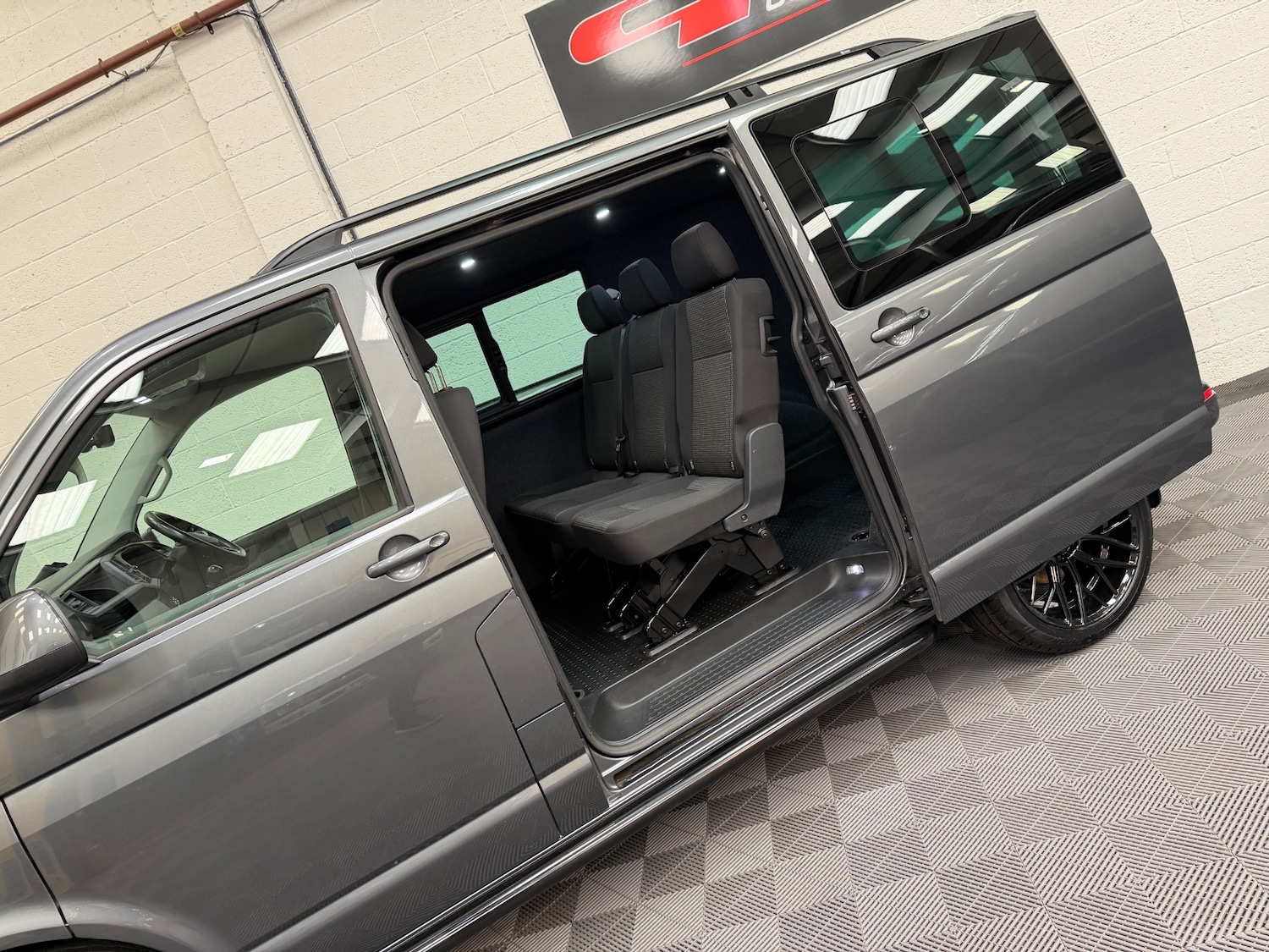 Used Volkswagen Transporter 2021 for sale - 77578748: Photo 6