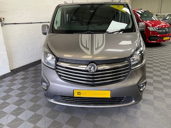 Used Vauxhall Vivaro 2017 for sale - 75604735: Photo